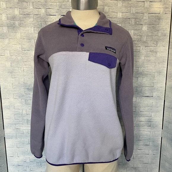 Patagonia Sweaters - Patagonia Synchilla Fleece Pullover Sweater shades of purple front pocket   XS